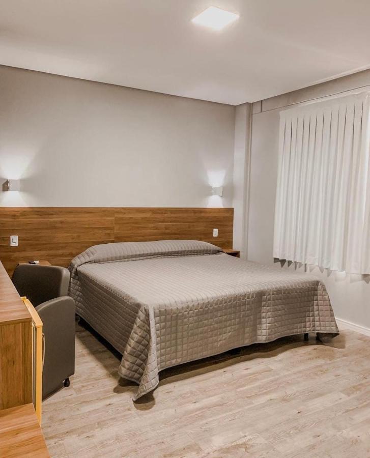 Hotel Bergozza Rio do Sul Esterno foto